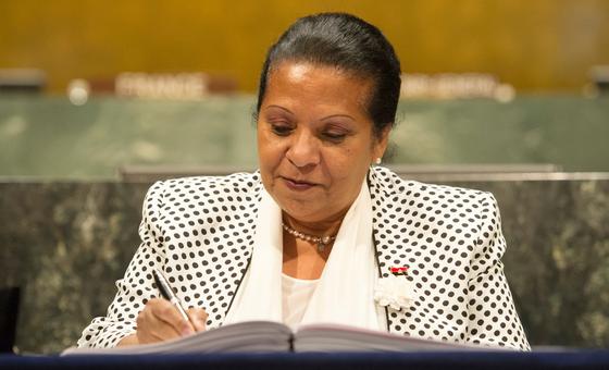 Estados-observadores devem ajudar a promover o português, diz nova líder da Cplp